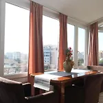 Appartement Cityscape Delight