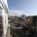 Appartement Cityscape Delight