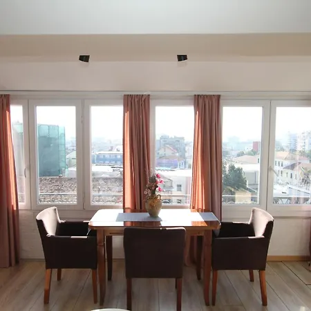 Cityscape Delight Appartement Shkodër