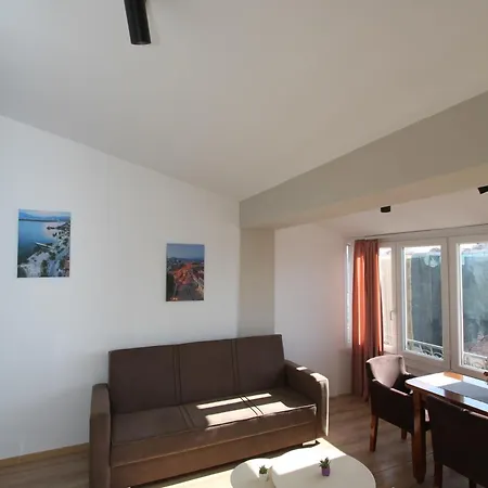 Cityscape Delight Apartmán *